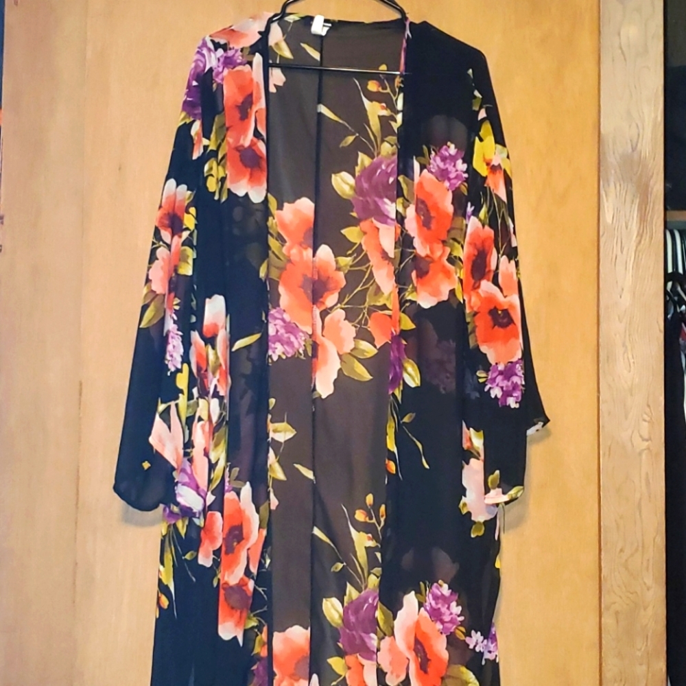 Fashion Nova Long kimono